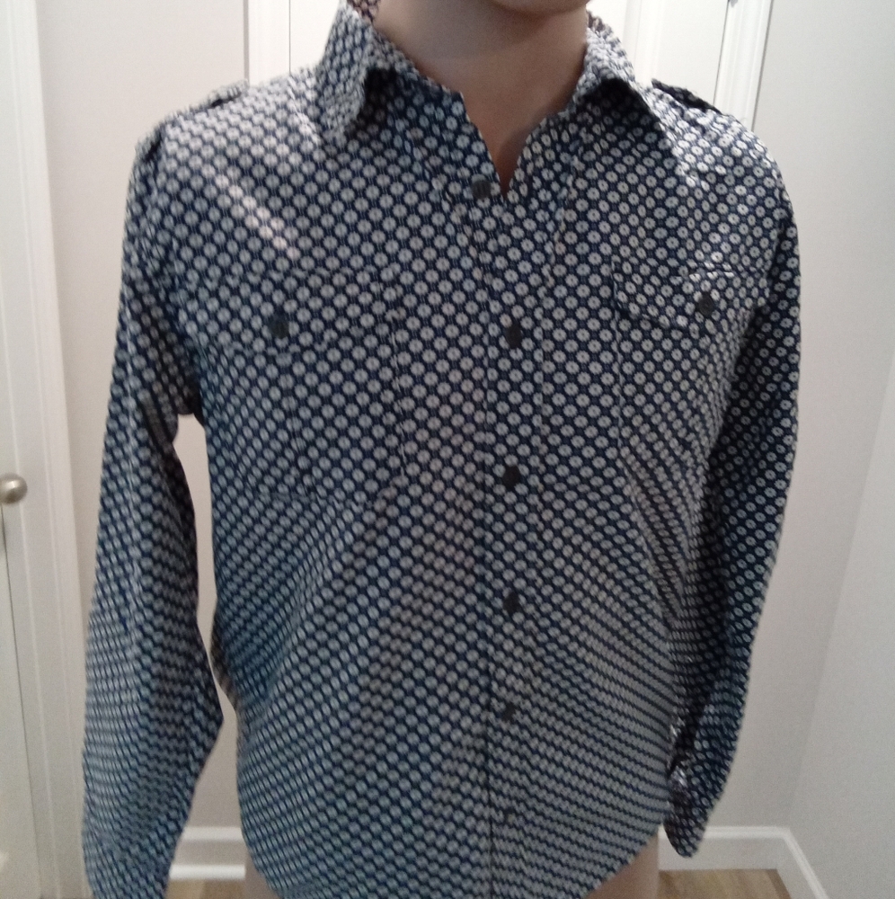 2-$10... Steve's Jeans Youth Size 14/16 Navy & White Floral  Patterned Shirt